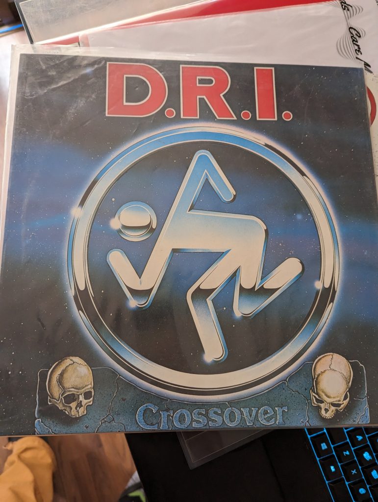 D.R.I - Crossover