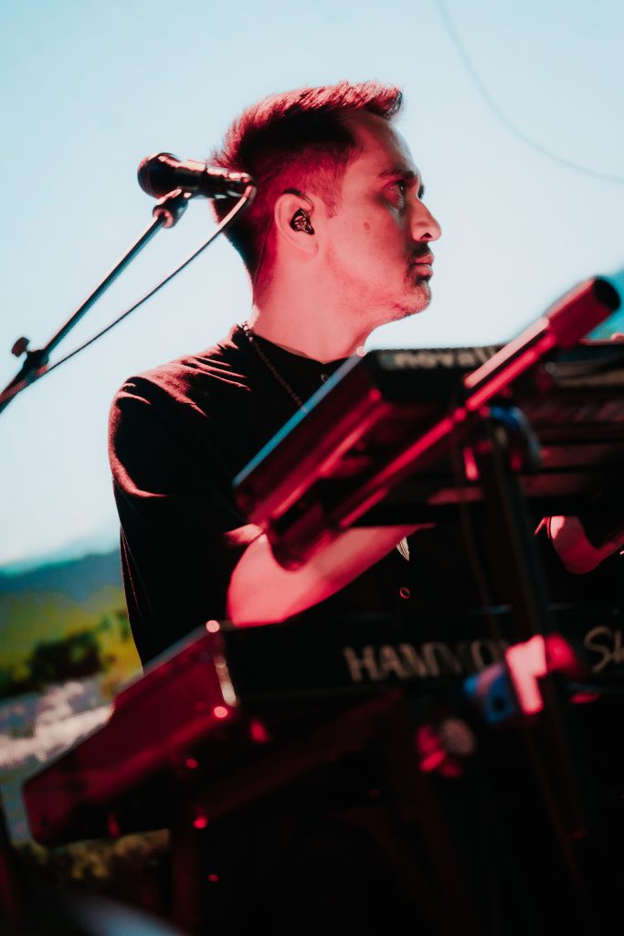Alain Johannes -19